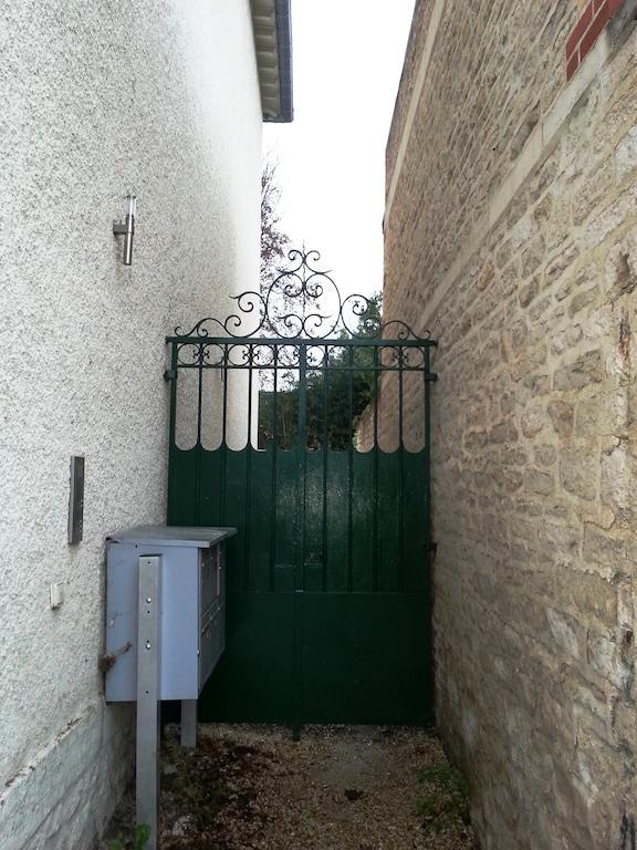 Appart'Hotel De La Tour Τρουά Δωμάτιο φωτογραφία